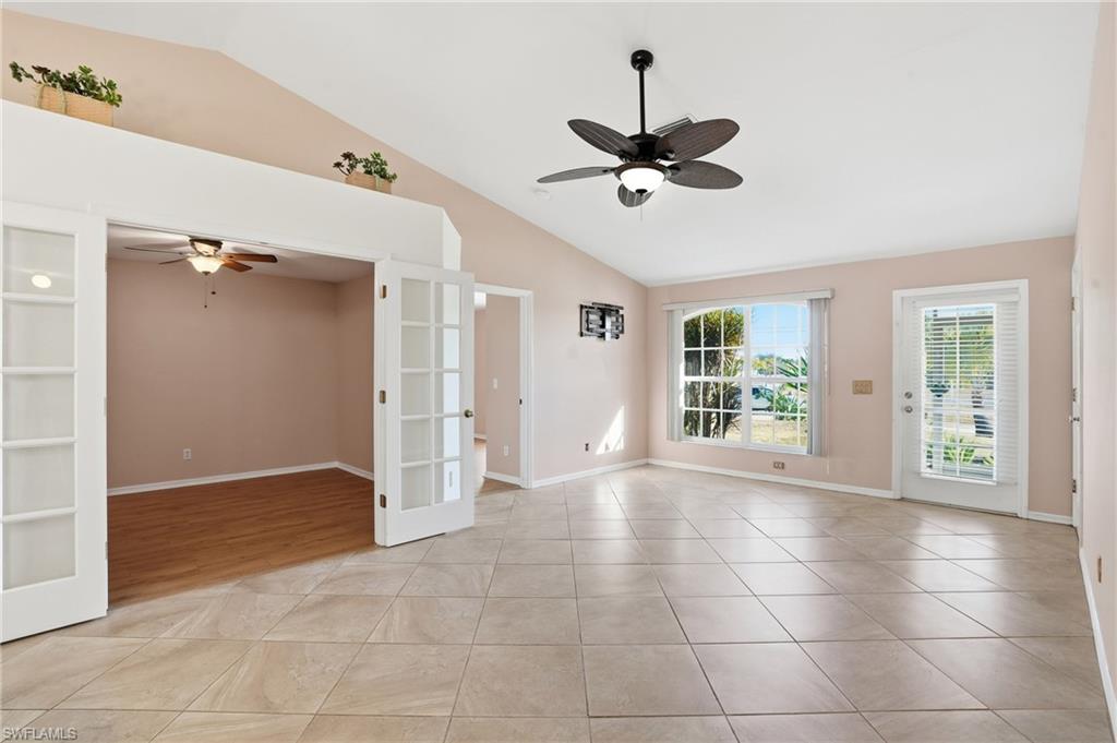 CAPE CORAL - Residential