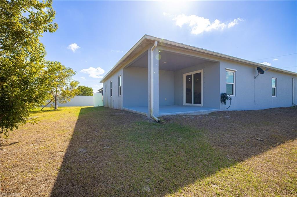 CAPE CORAL - Residential