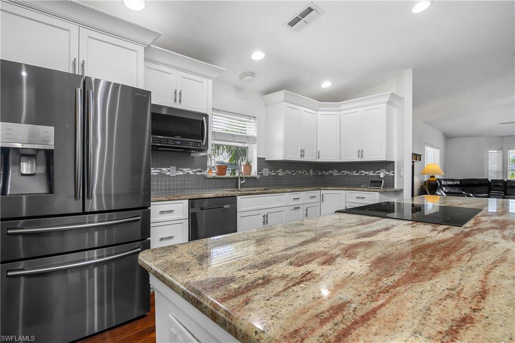 VICTORIA COVE CONDO - Residential