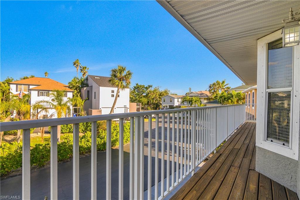 VICTORIA COVE CONDO - Residential