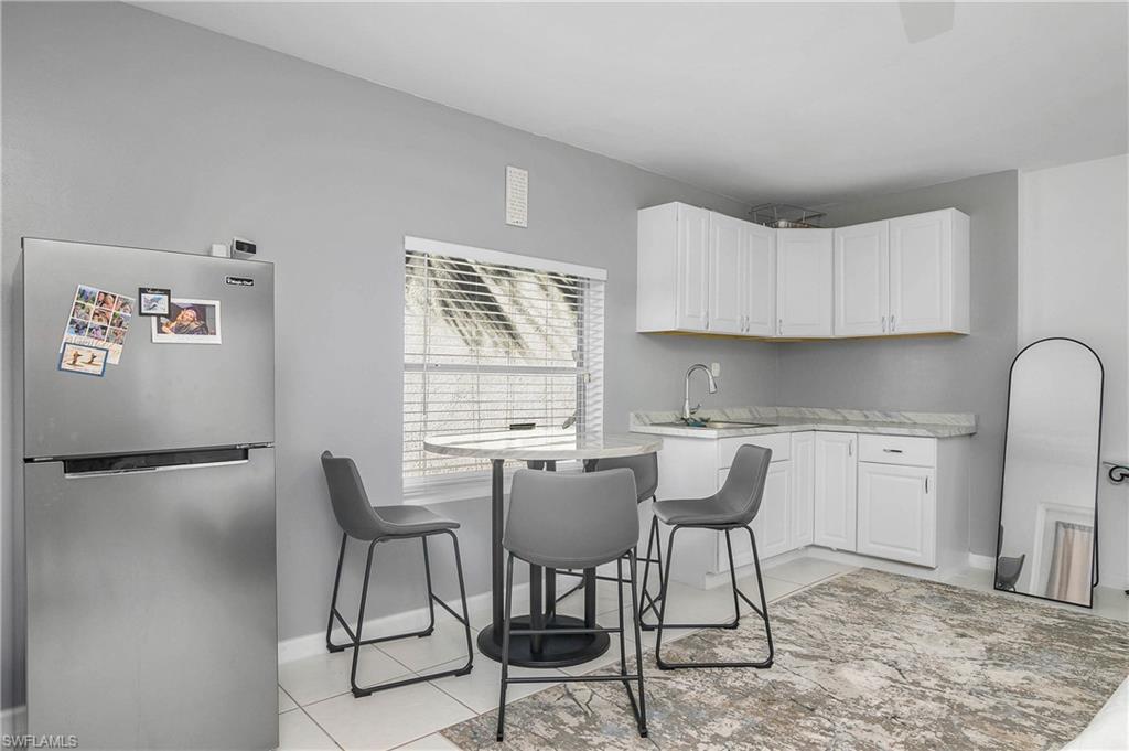 VICTORIA COVE CONDO - Residential