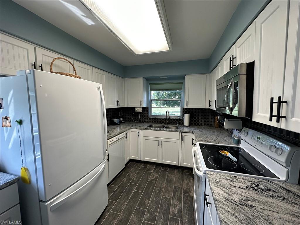 MYERLEE GARDENS CONDO - Residential