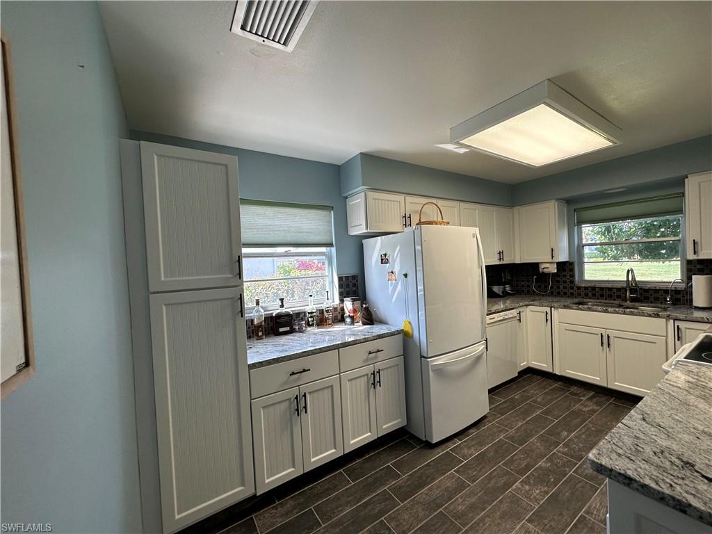 MYERLEE GARDENS CONDO - Residential