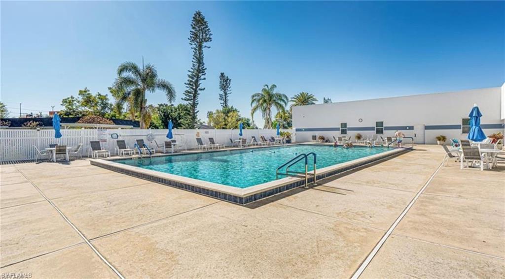 MYERLEE GARDENS CONDO - Residential