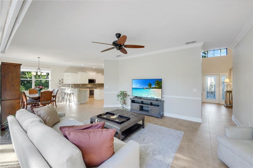 SAN CARLOS ESTATES - Residential