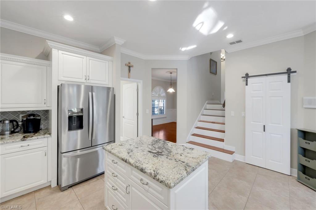 SAN CARLOS ESTATES - Residential