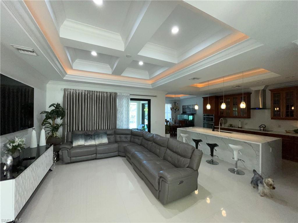 GOLDEN GATE ESTATES - Residential