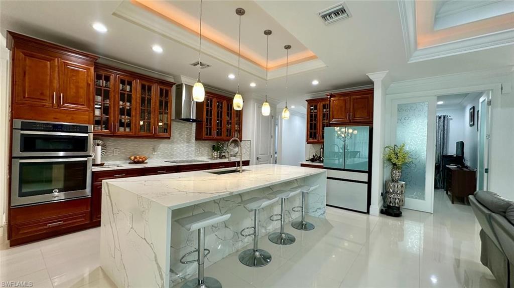 GOLDEN GATE ESTATES - Residential