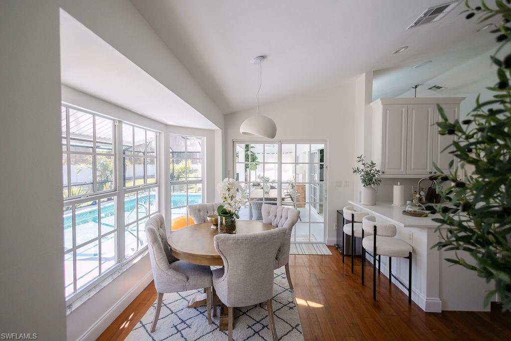 TURNBURY - Residential Lease