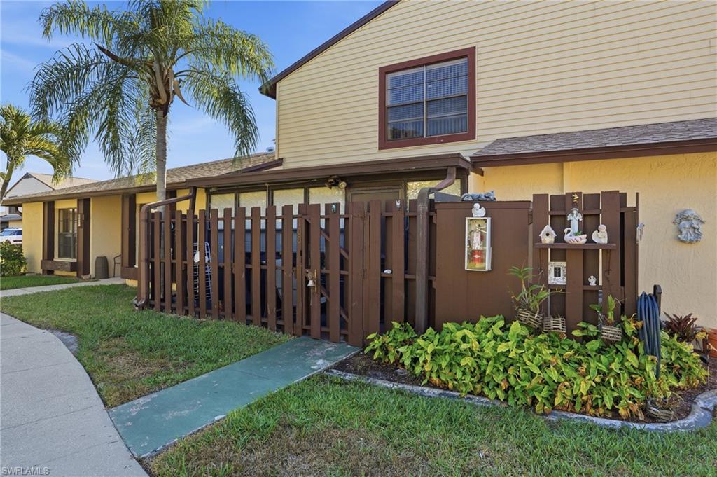 COURTYARDS OF CAPE CORAL NORTH - Residential