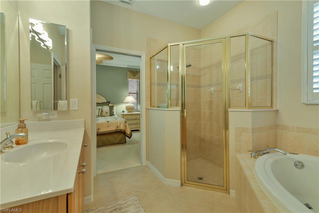 LANGSHIRE - Residential