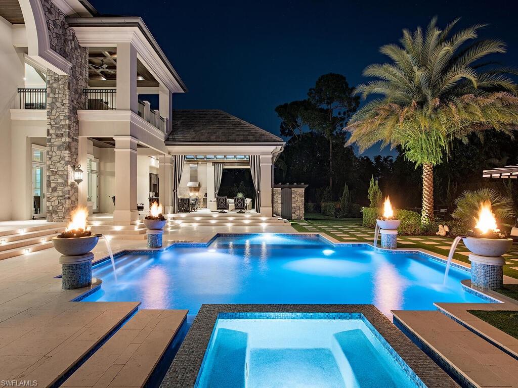 PINE RIDGE - Residential