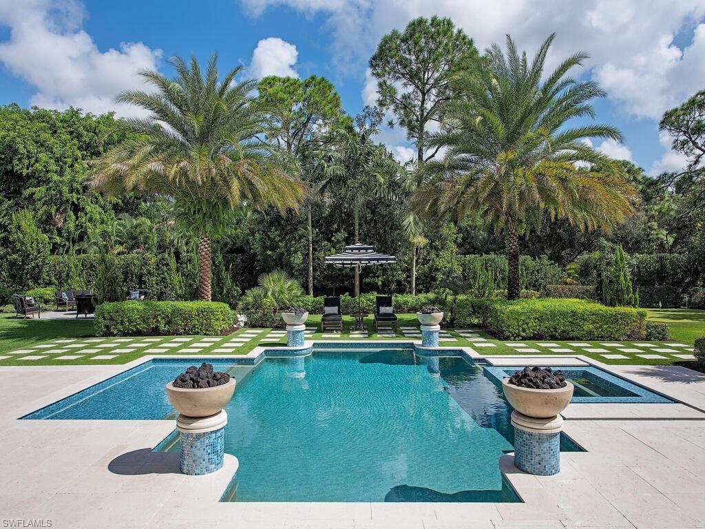 PINE RIDGE - Residential