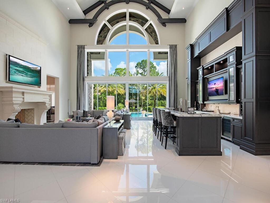 PINE RIDGE - Residential