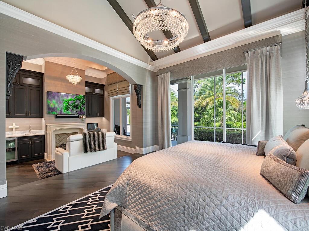 PINE RIDGE - Residential