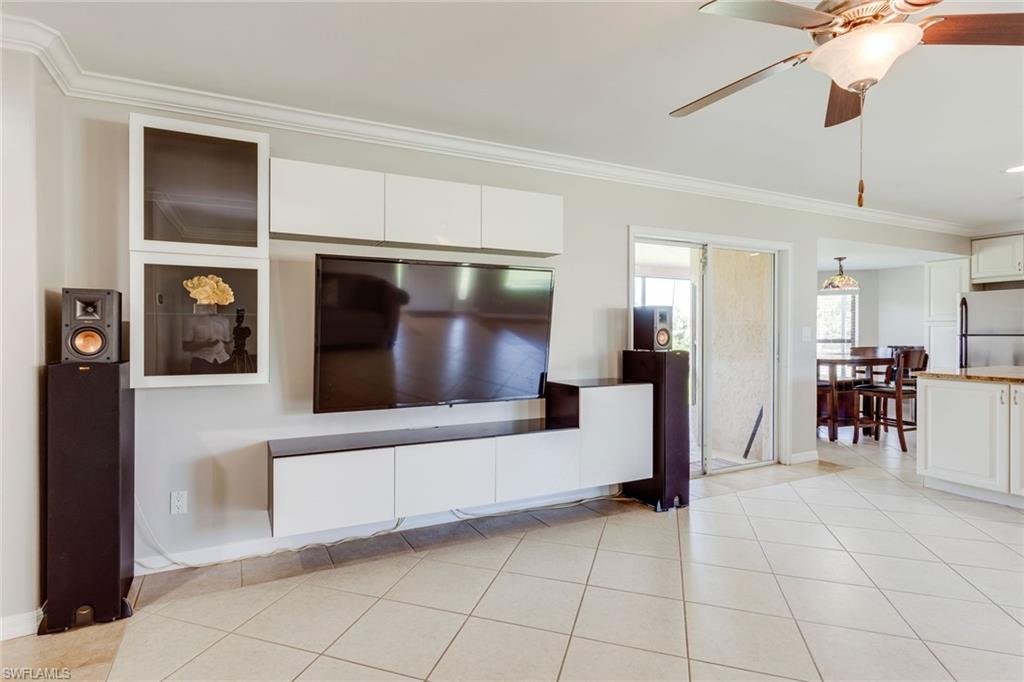 GOLDEN GATE CITY - Residential