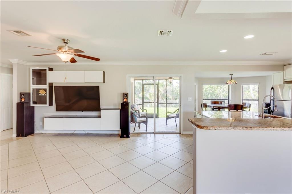 GOLDEN GATE CITY - Residential