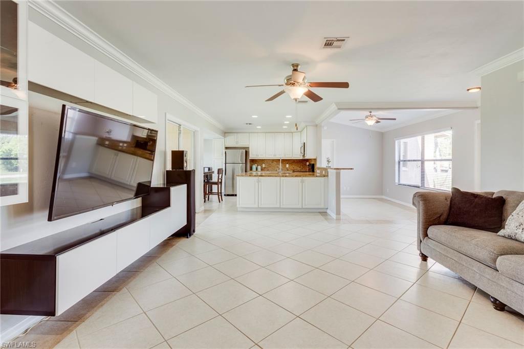 GOLDEN GATE CITY - Residential