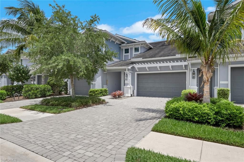 Photo of 2665 Seychelles CIR #1907, NAPLES, FL 34112 (MLS # 226020434)