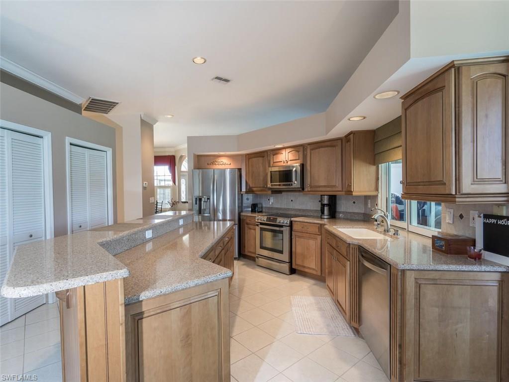 CROSS CREEK ESTATES - Residential