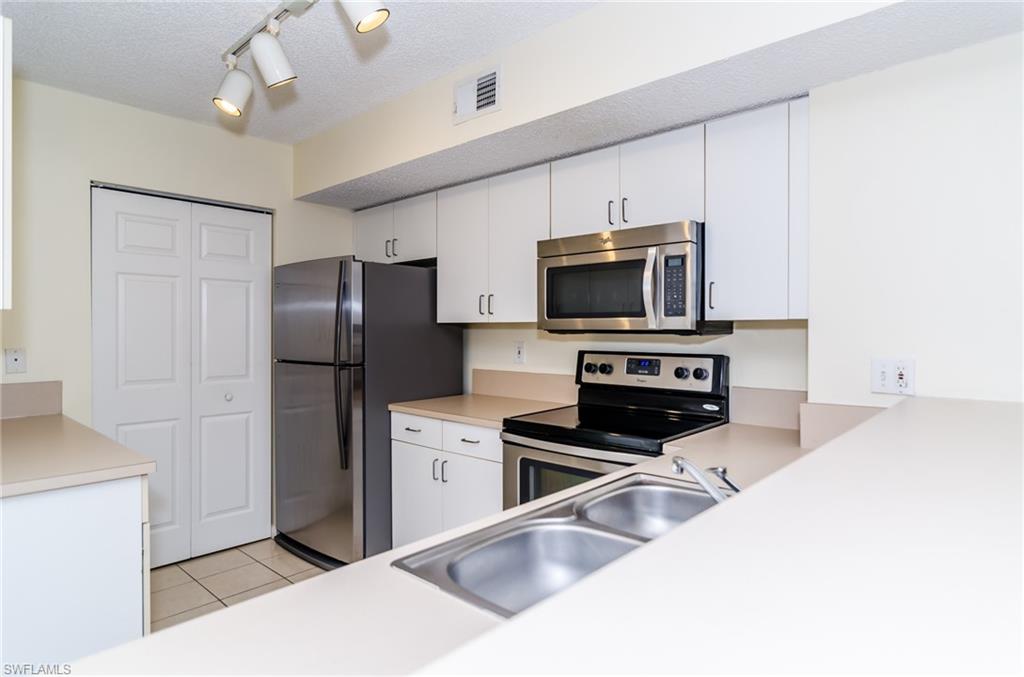 NAPOLI - Residential