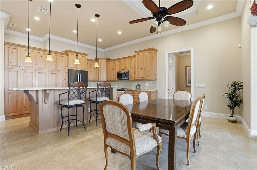 ROYAL PALM GOLF ESTATES - Residential