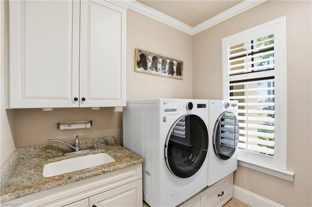 ROYAL PALM GOLF ESTATES - Residential