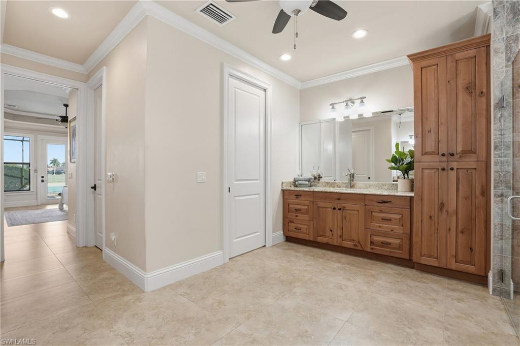 ROYAL PALM GOLF ESTATES - Residential