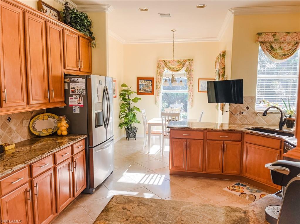 VANDERBILT COUNTRY CLUB - Residential