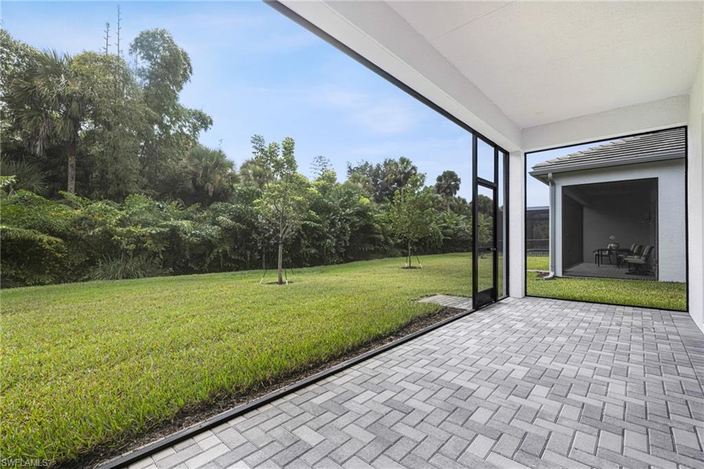 VALENCIA TRAILS - Residential