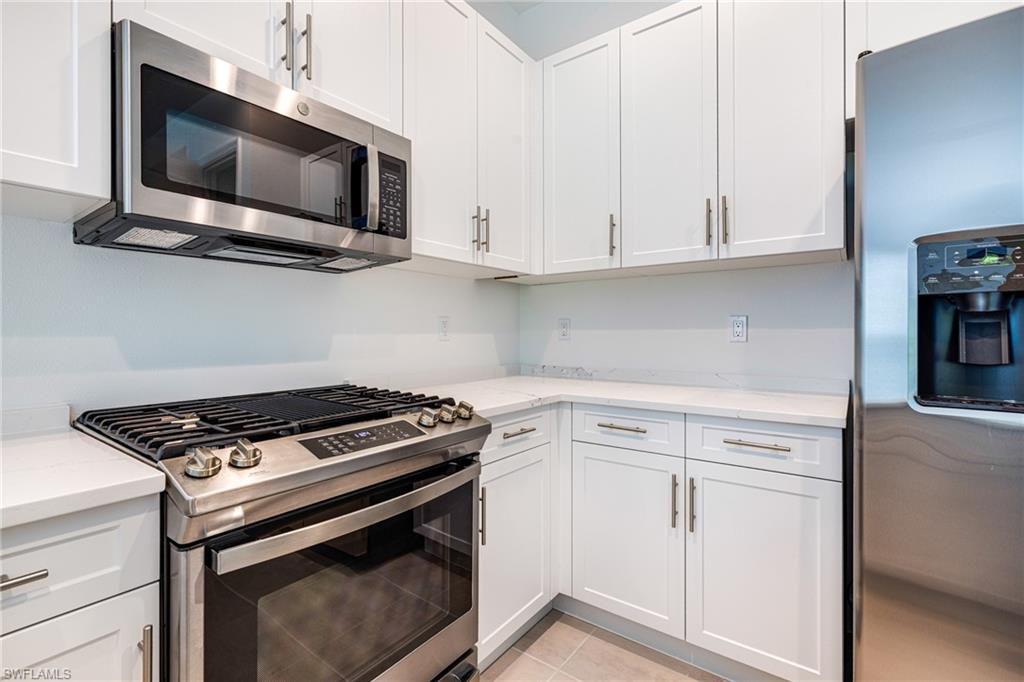 VALENCIA TRAILS - Residential