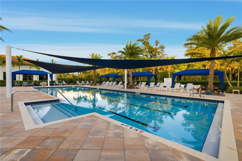 VALENCIA TRAILS - Residential