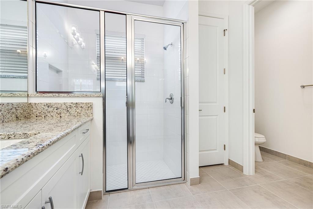 VALENCIA TRAILS - Residential