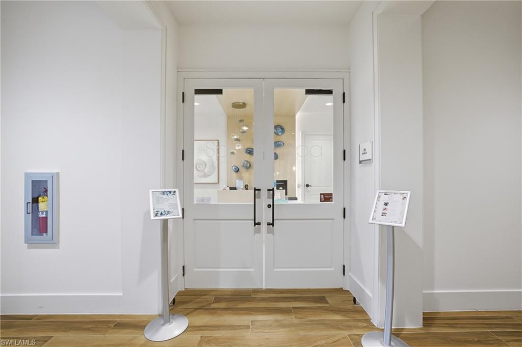 VALENCIA TRAILS - Residential