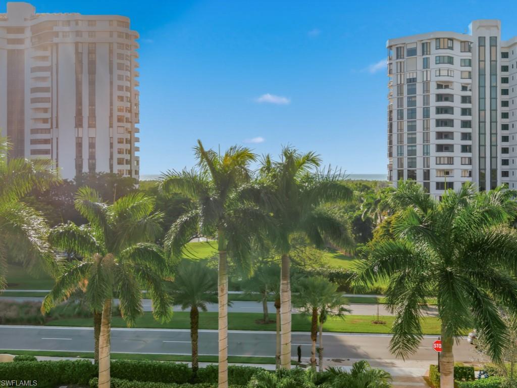 CHATEAUMERE ROYALE - Residential