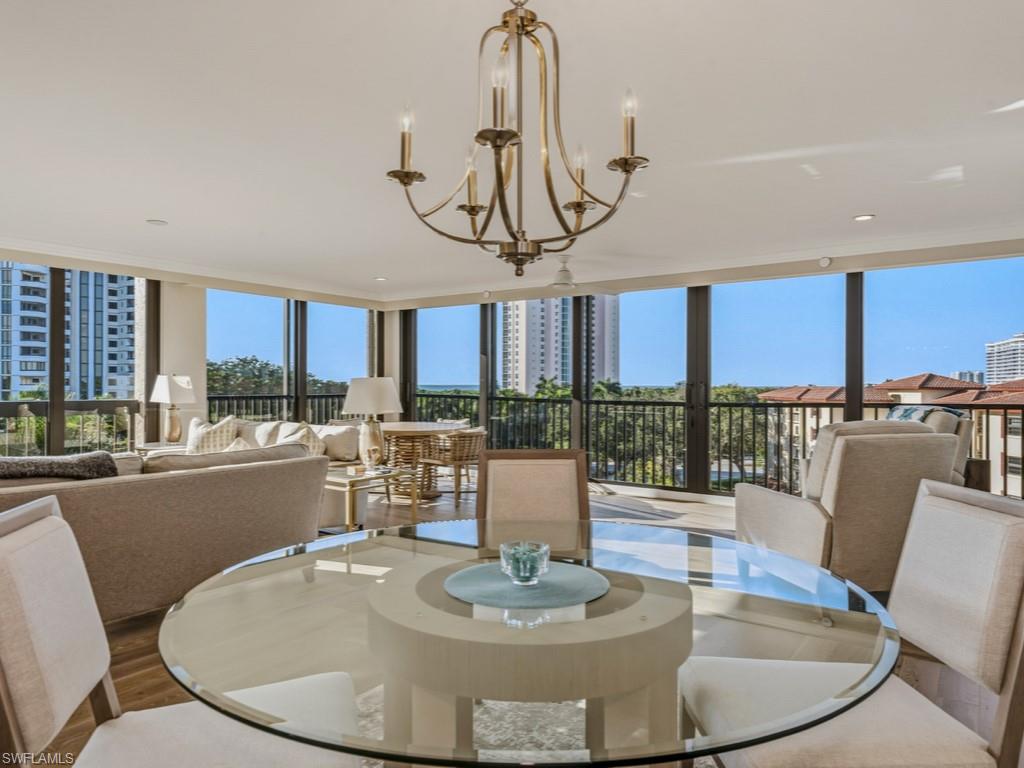 CHATEAUMERE ROYALE - Residential