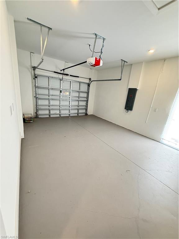 LEHIGH ESTATES - Residential Lease