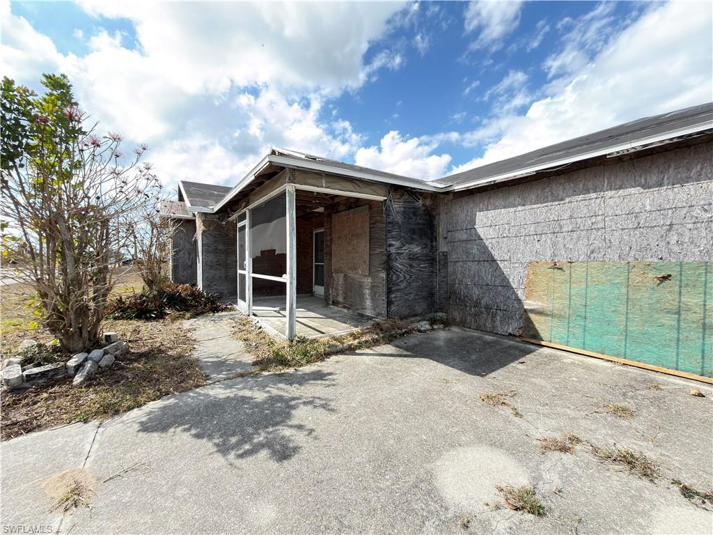 CAPE CORAL - Residential