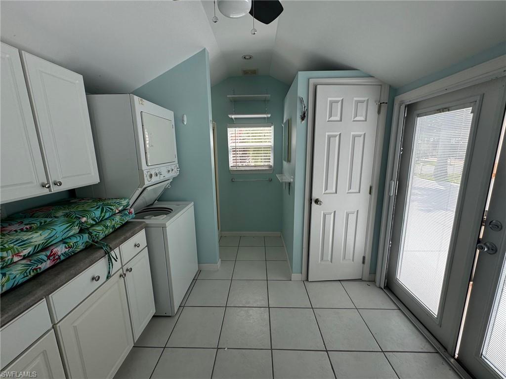 RIVERBEND MOTORCOACH RESORT - Land