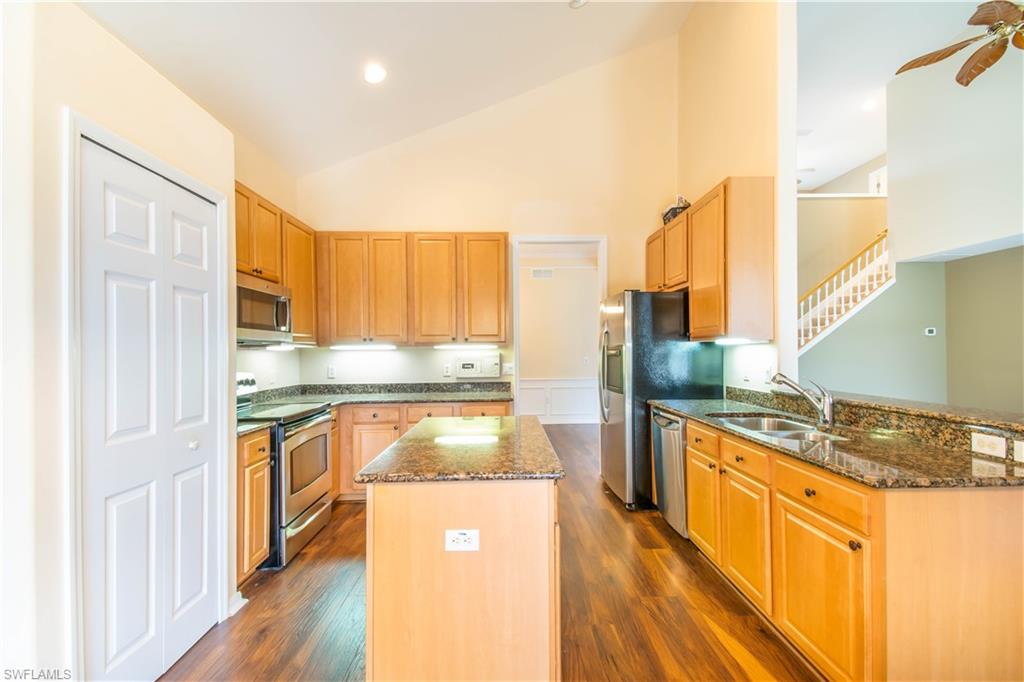 BRAMBLE POINTE - Residential