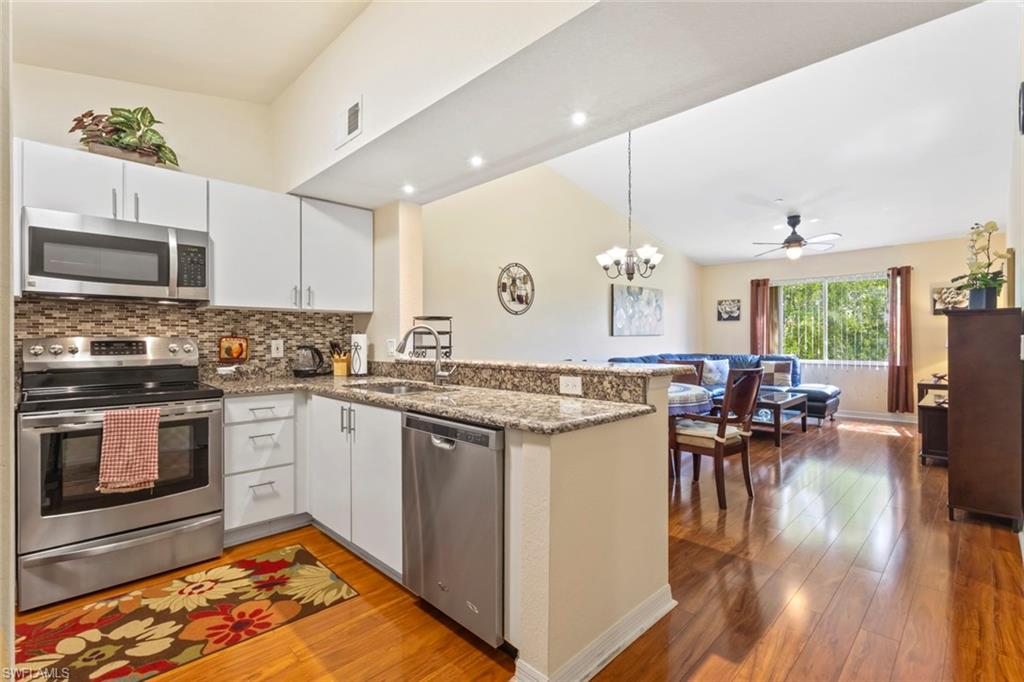 KEY ROYAL CONDOMINIUMS - Residential