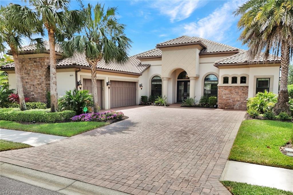 ESPLANADE - Residential