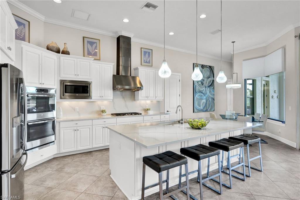 ESPLANADE - Residential