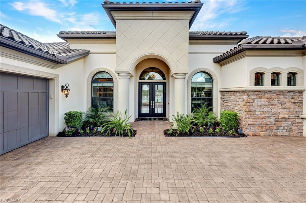Photo of 8675 Amour CT, NAPLES, FL 34119 (MLS # 226016907)