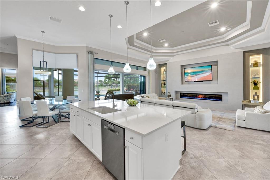 ESPLANADE - Residential