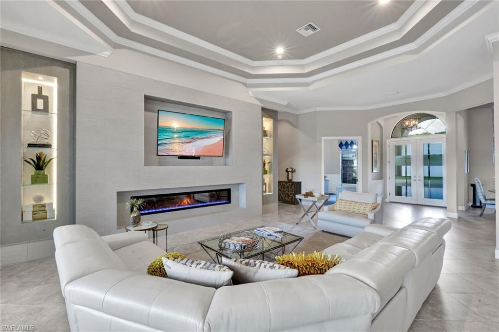 ESPLANADE - Residential