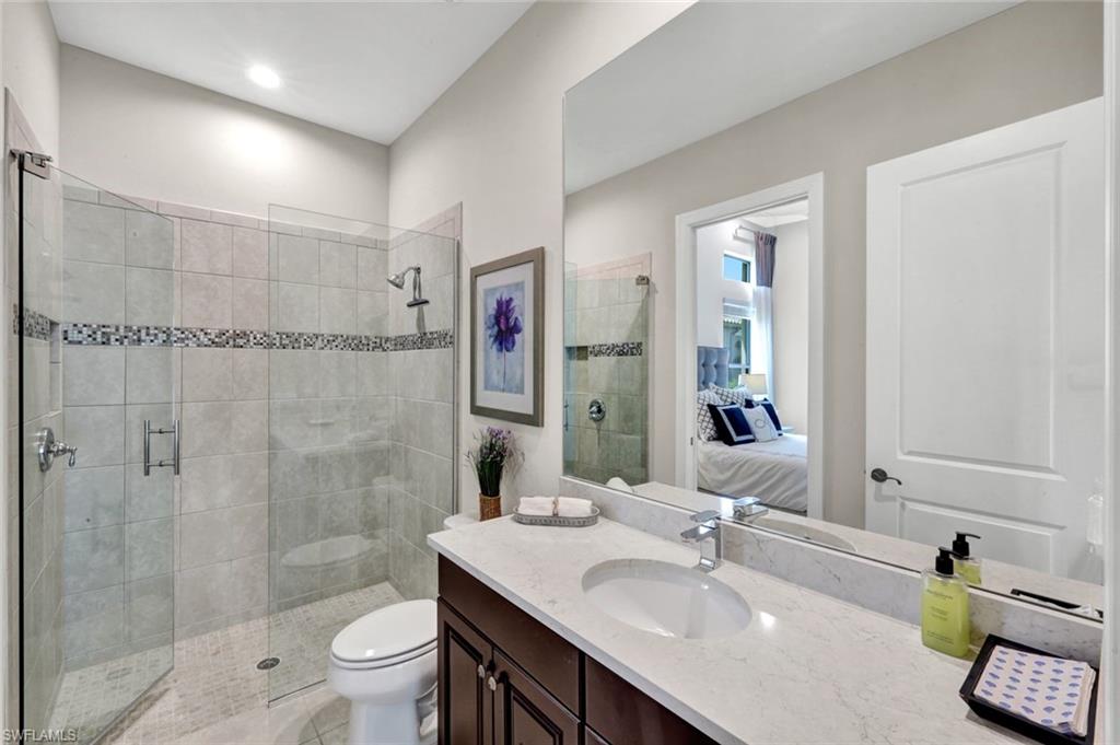 ESPLANADE - Residential