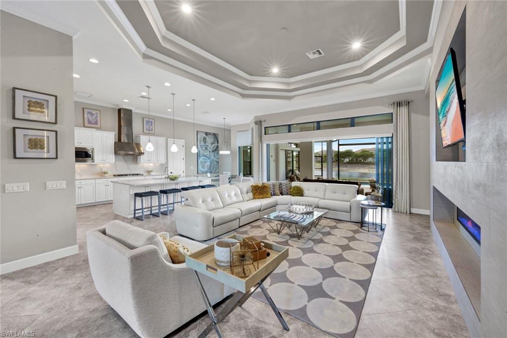 ESPLANADE - Residential