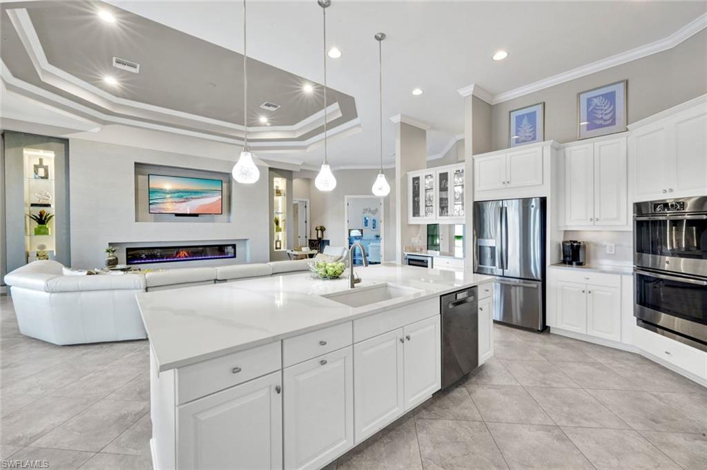 ESPLANADE - Residential