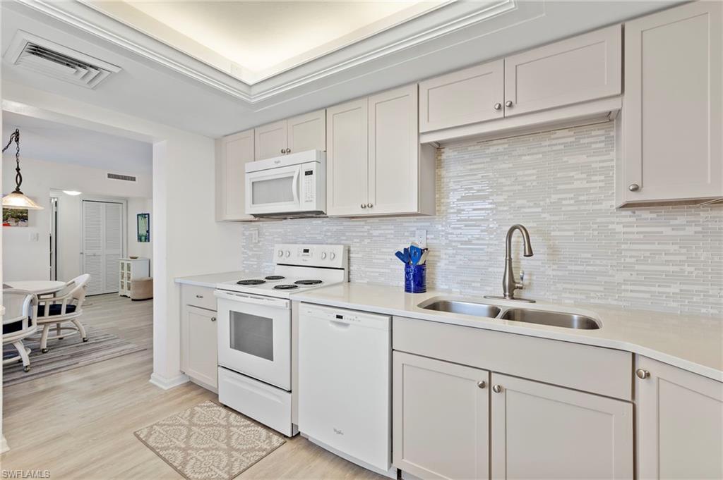 ISLAND REEF CLUB - Residential